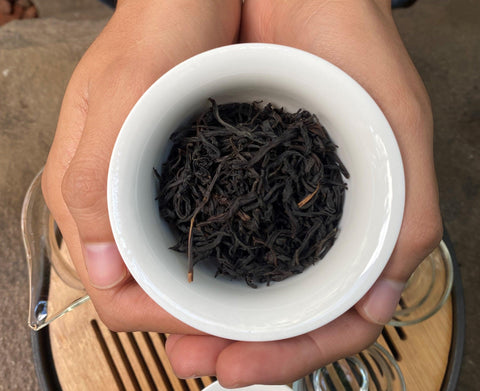Círculo de Té: Experiencia Fragancia de Orquídea de Miel - un té rojo infiltrado entre wulongs - Soy Té