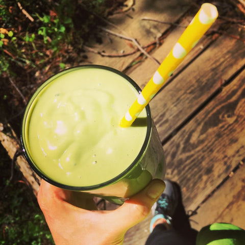 Smoothie de aguacate y matcha. - Soy Té