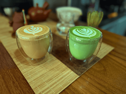 Matcha vs Cafe : ¿Por que el matcha da energia sin ansiedad?