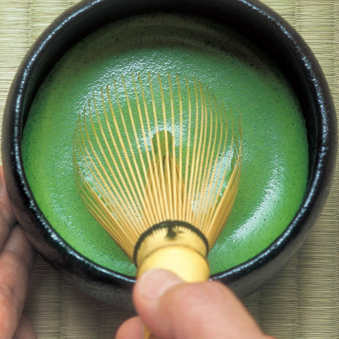 Los mejores matcha latte se preparan con Matcha Uji de Marukyu Koyamaen