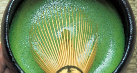 Los mejores matcha latte se preparan con Matcha Uji de Marukyu Koyamaen